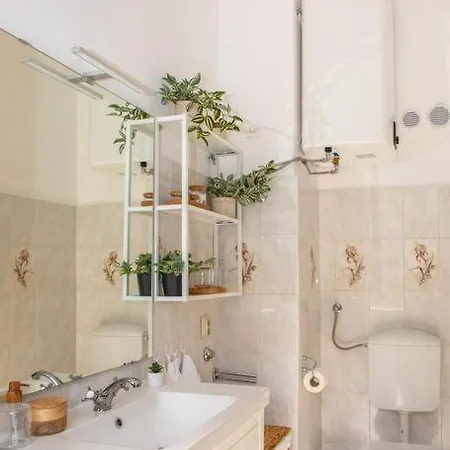 Brand New Center Nostalgija Apartment Split